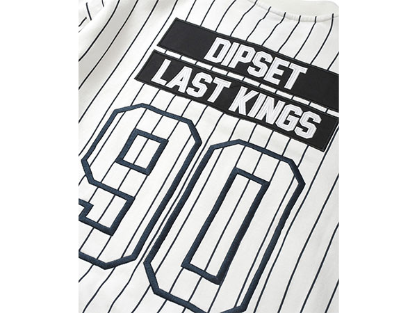 THE DIPLOMATS(ザ ディプロマッツ)/ THE DIPLOMATS×LAST KINGS U.N.I.T.Y PINSTRIPE CREWNECK SWEATER -WHITE-