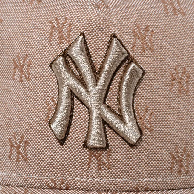 MLB JACQUARD 9FORTY A-FRAME トラッカー ニューヨーク・ヤンキース -BEIGE-