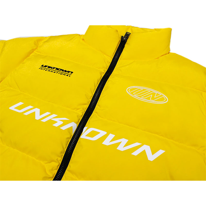 UNKNOWN LONDON(アンノウンロンドン)/ DOWN FILLED YELLOW PUFFER -YELLOW-
