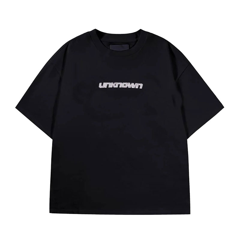 UNKNOWN LONDON(アンノウンロンドン)/ Iced Out Style Dagger Tee -BLACK-