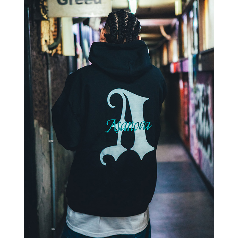 BLACKLETTER HOODIE -BLACK-