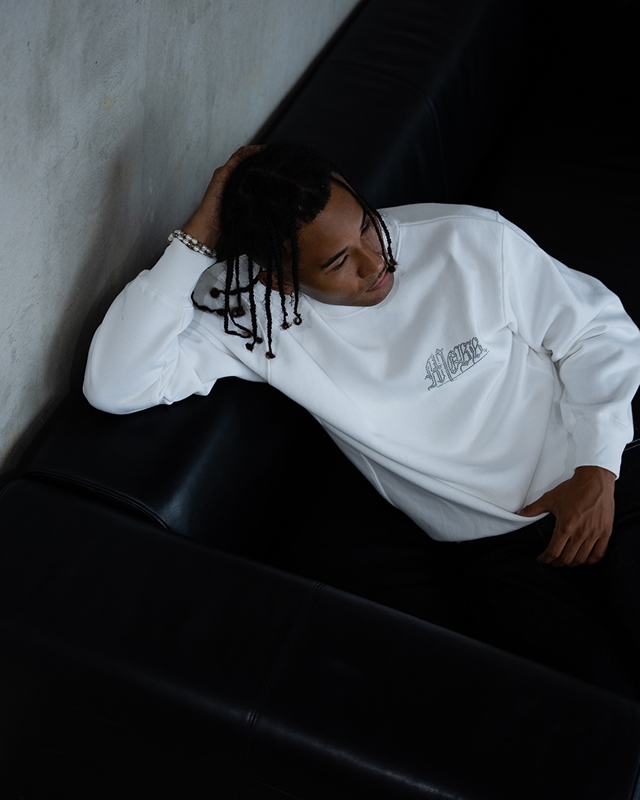 OLD OG STONE CREW SWEAT -WHITE-