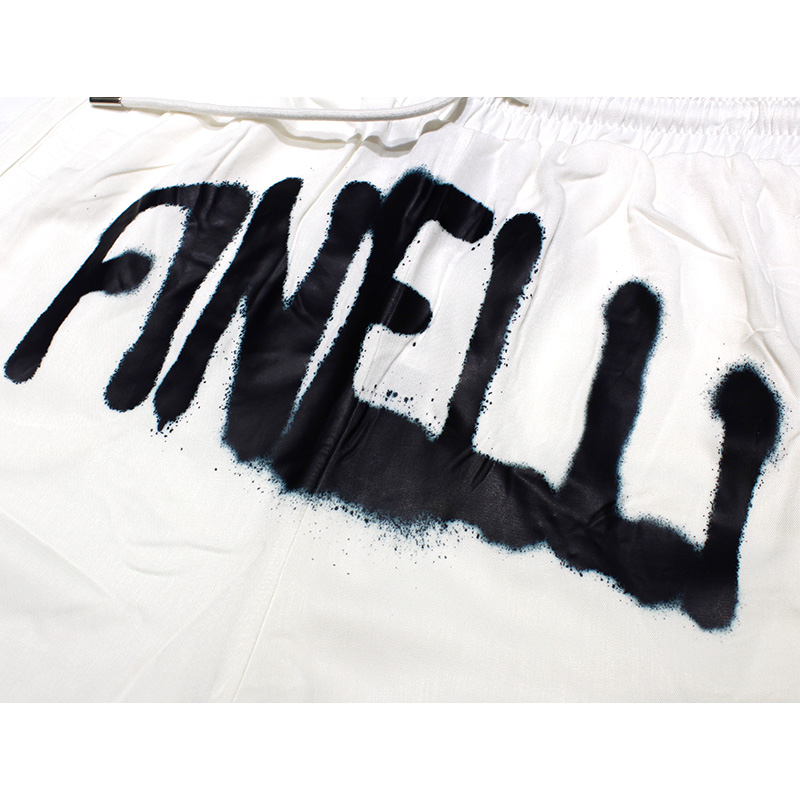 LOCKED MAN SHORTS -WHITE-