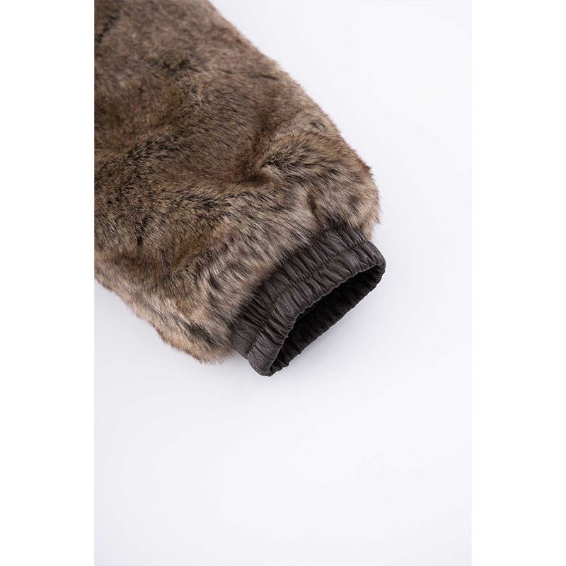 IRON LOGO FAUX FUR HOOD BLOUSON -BROWN-