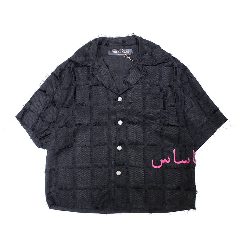 CHECKMATE CROPPED BUTTON DOWN -BLACK-