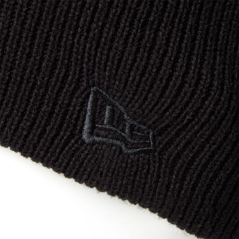 BC BEANIE BIG RHINESTONE NEYMET -BLACK-