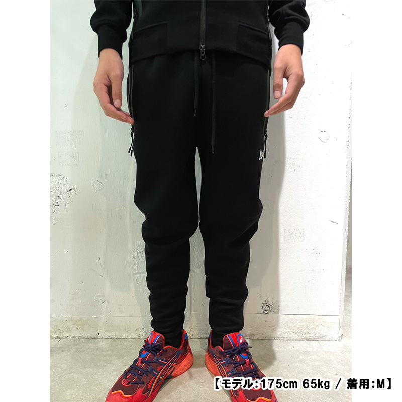TECH SWEAT PANTS -BLACK-