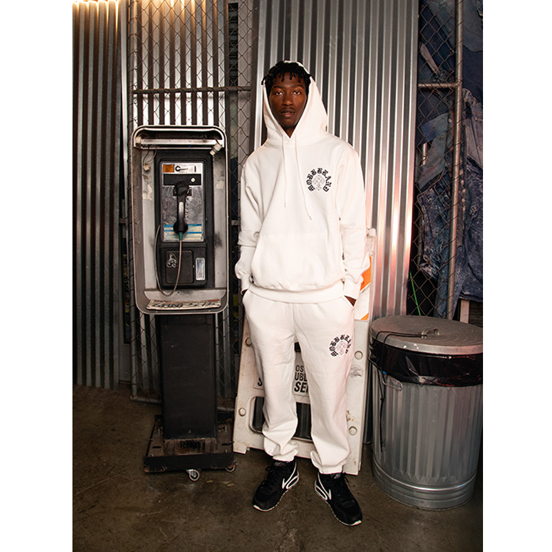 CROSS WAPPEN HOODIE -WHITE-