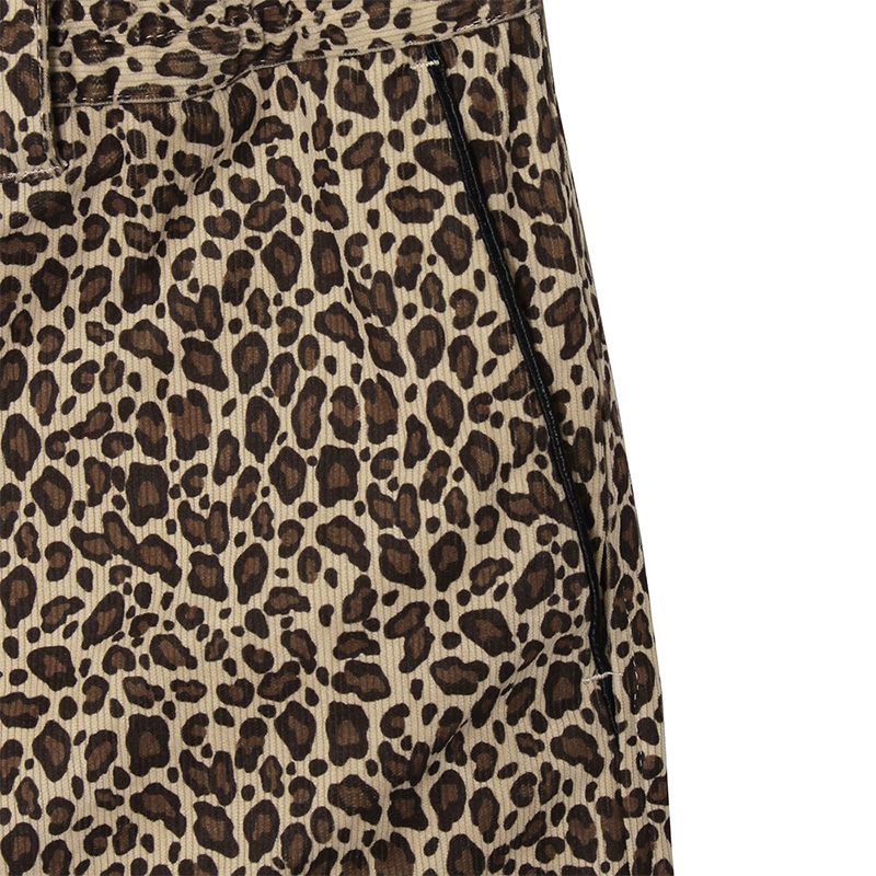 LEOPARD CORDUROY SHORTS -BEIGE-
