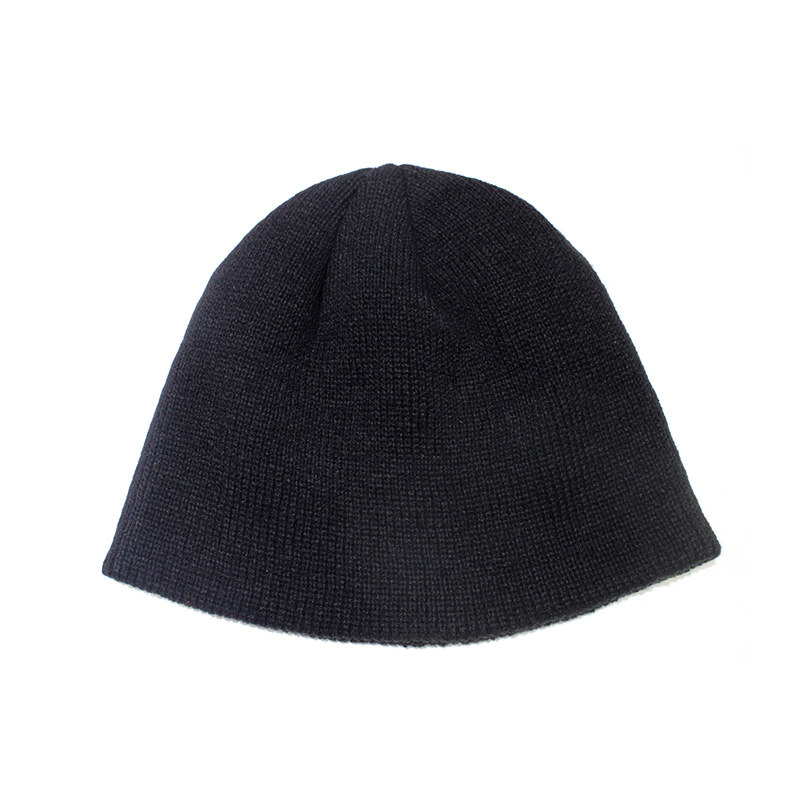 CROSS SHORT BEANIE -BLACK-