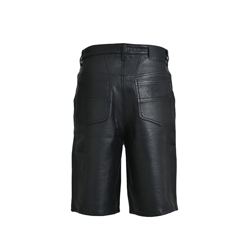 NEWRICH LEATHER SHORTS -BLACK-