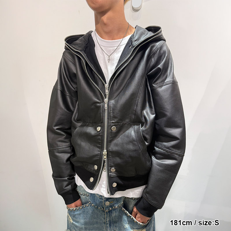 COATING DOUBLE LAYERED HOODIE -BLACK-