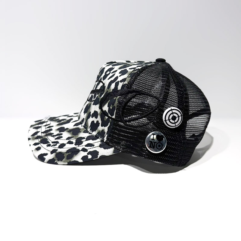 LEOPARD NO CAP -BLACK×WHITE-