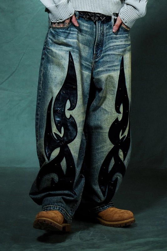 STUDS TRIBAL LEATHER PATCH CURVE DENIM -2.COLOR-