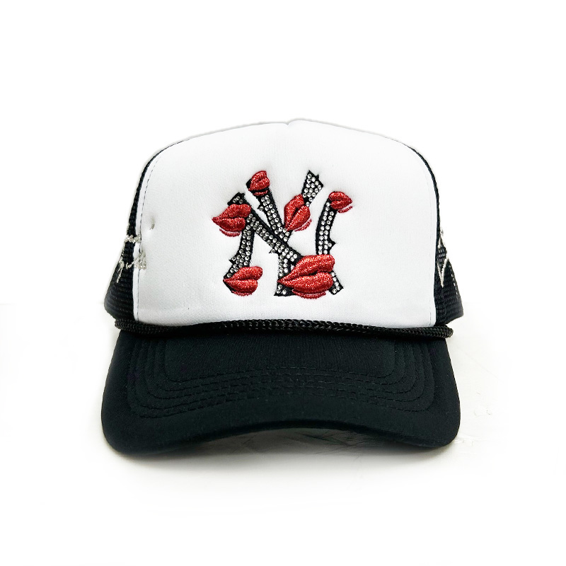 NY RHINE STONE HAT -BLACK/WHITE-