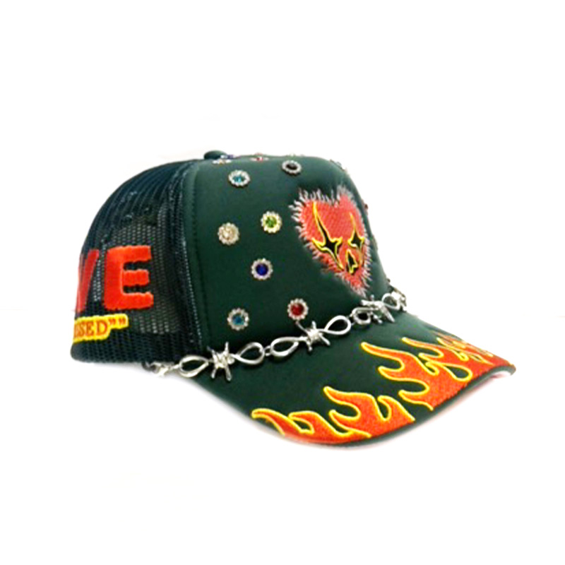 LOVE HARD TRUKER -GREEN-