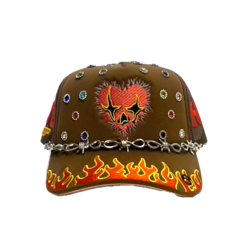 LOVE HARD TRUKER -BROWN-