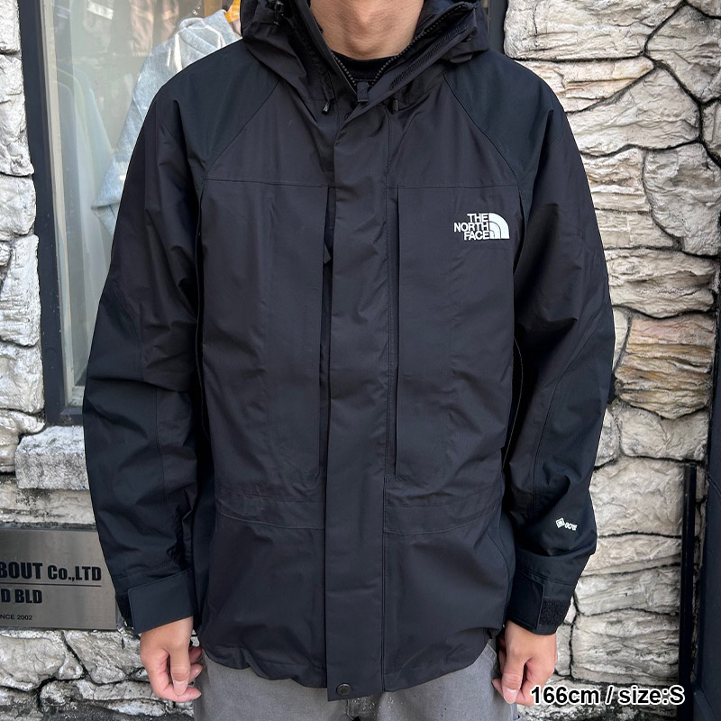 2000 RETRO MOUNTAIN LIGHT JACKET -BLACK-