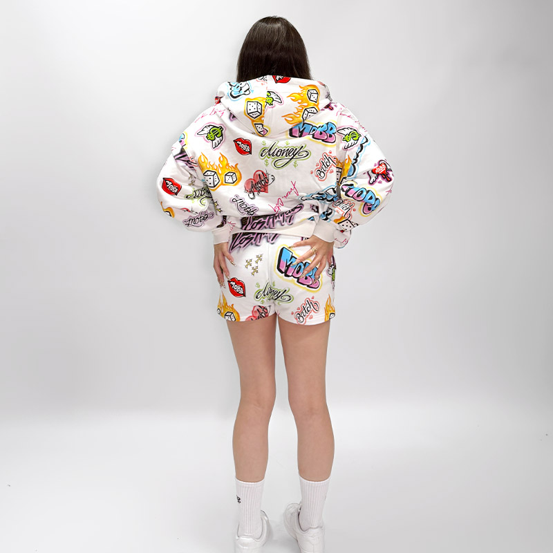 FC GRAFFITI SHORTS -WHITE- (LADIES)