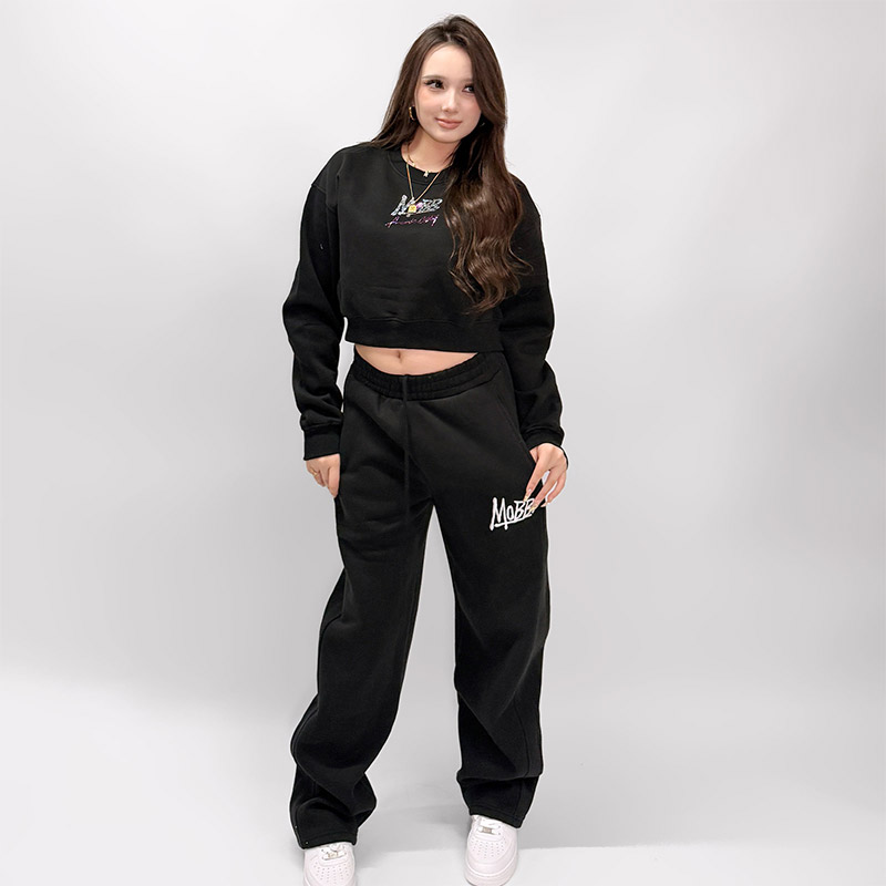 FC STONE CROPPED CREW SWEAT -BLACK- (LADIES)