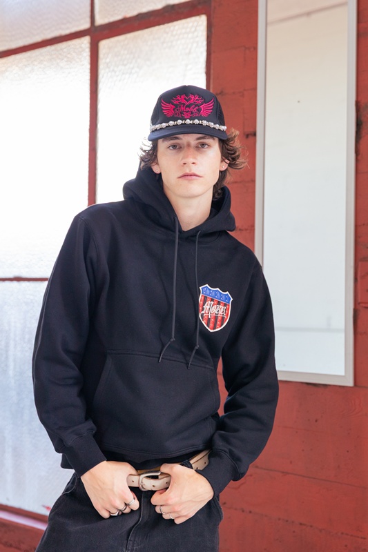 AMERICAN FLAG STUDS HOODIE -WHITE-
