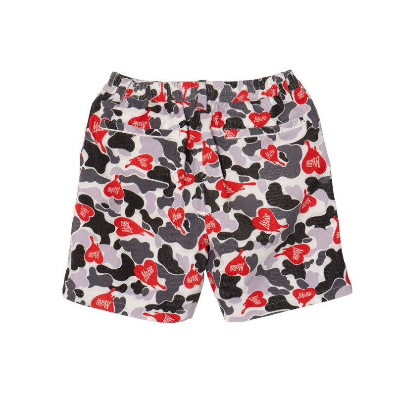 HEART DRIP CAMO SHORTS -WHITE-