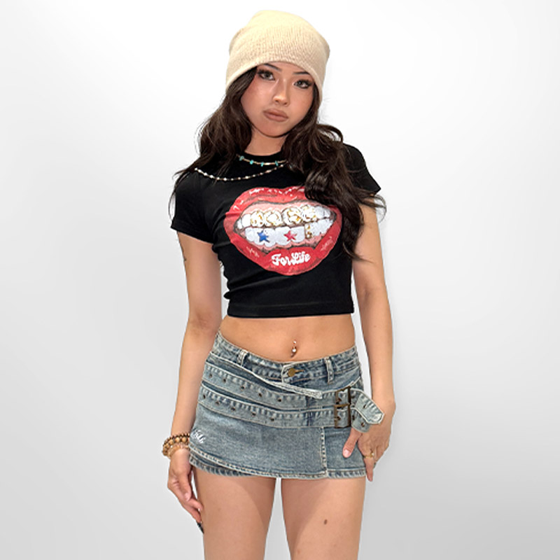 MOBB LIP CROPPED T-SHIRT -WHITE- (LADIES)