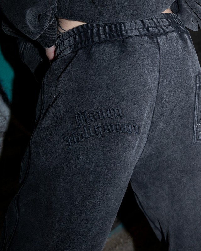 FLAME SKULL SWEATS -BLACK-