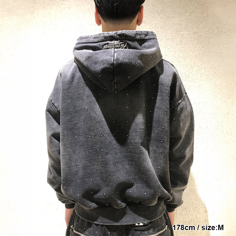 STUDS ZIP HOODIE -BLACK-