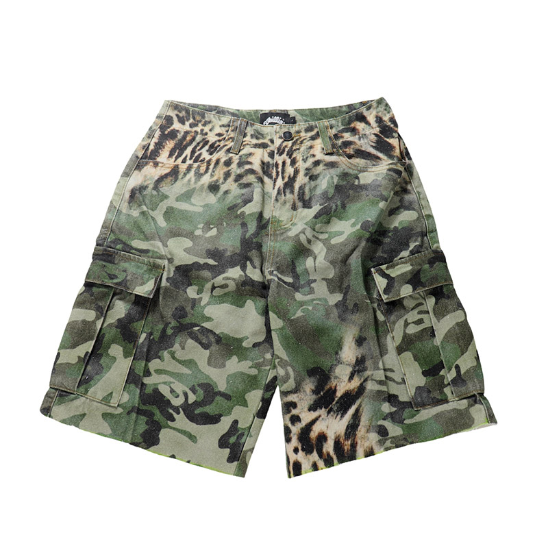 CAMO LEOPARD CARGO SHORTS