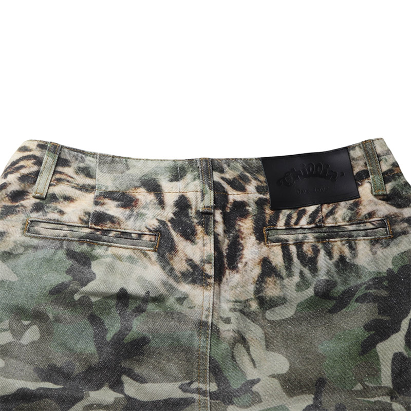 CAMO LEOPARD CARGO SHORTS