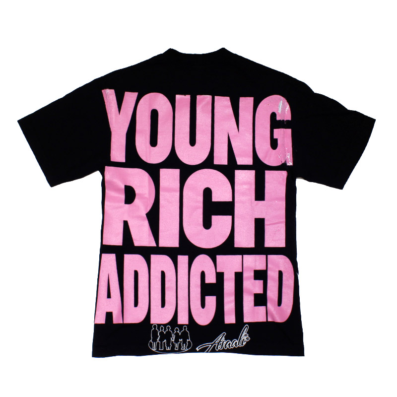 FNF LINDSEY T-SHIRT -BLACK-