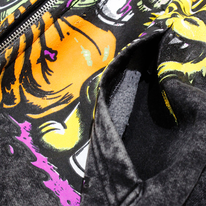 STINCN ZIP HOODIE -BLACK-