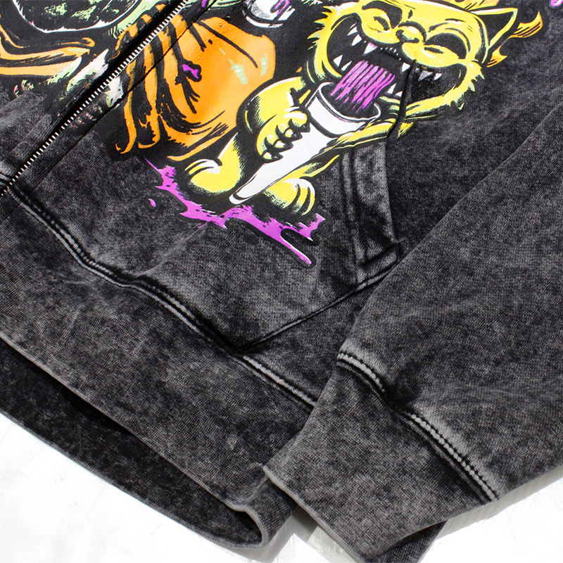 STINCN ZIP HOODIE -BLACK-