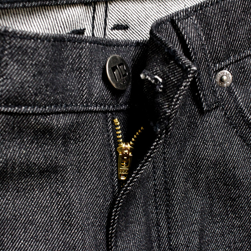 EMBROIDERY DENIM PANTS