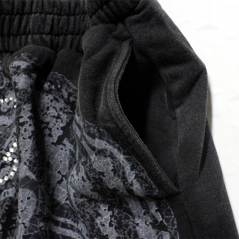 GG RHINESTONE SHORTS -BLACK-