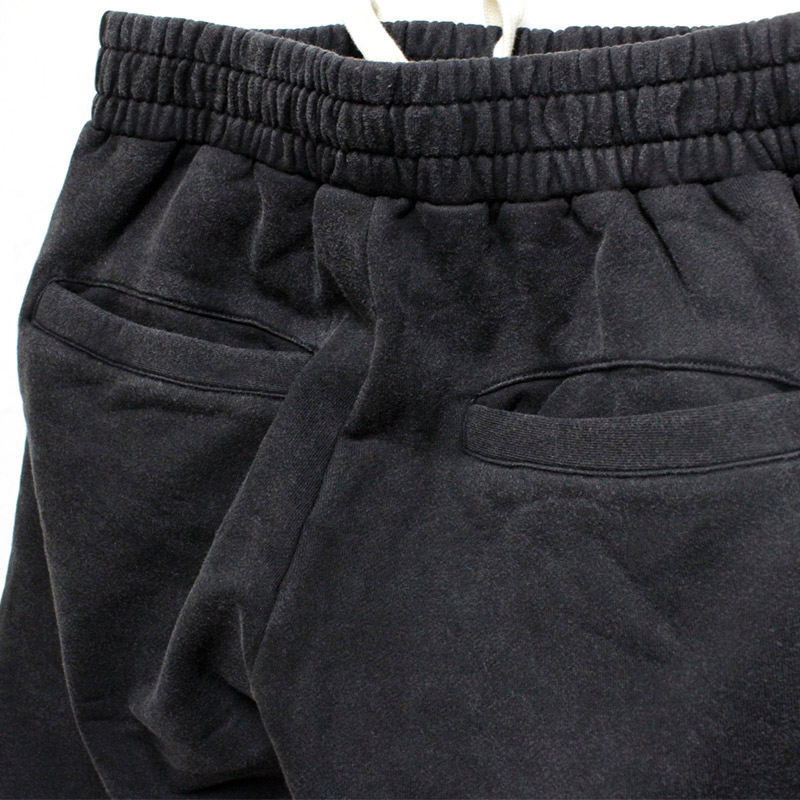 GG RHINESTONE SHORTS -BLACK-