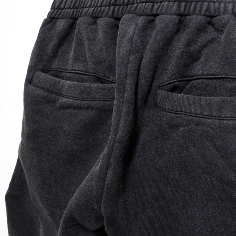 GG RHINESTONE SHORTS -BLACK-