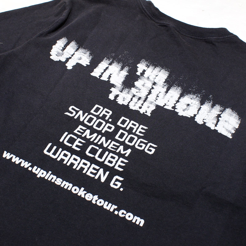 UP IN SMOKE TOUR TEE -BLACK-