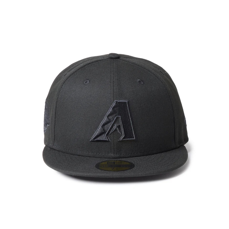5950 ARIDIA BLACK ON BLACK -BLACK-
