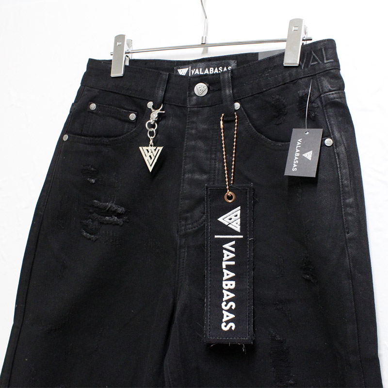 SNAPPED BAGGY DENIM SHORTS -BLACK-