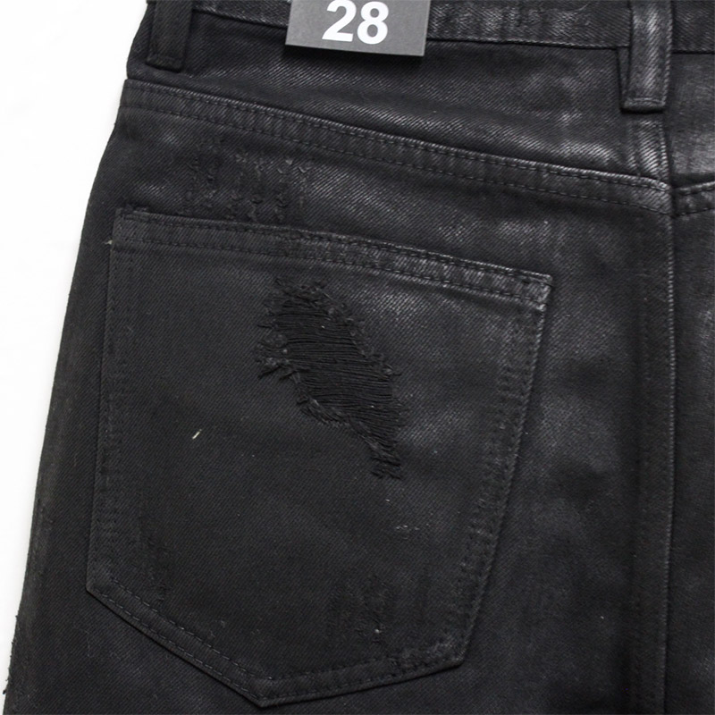 SNAPPED BAGGY DENIM SHORTS -BLACK-