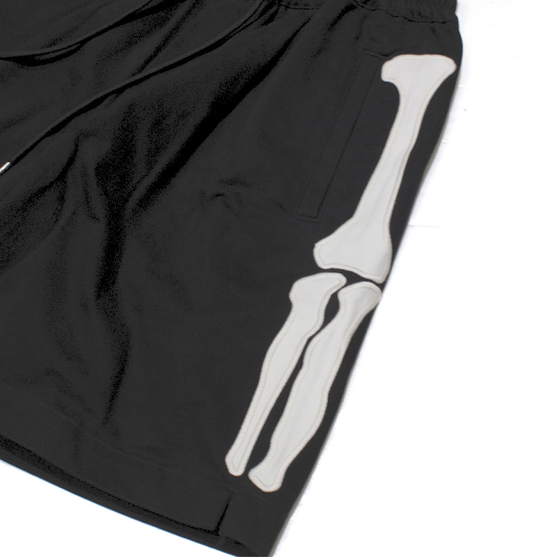 SINGLE TUCK SHORTS -BLACK-