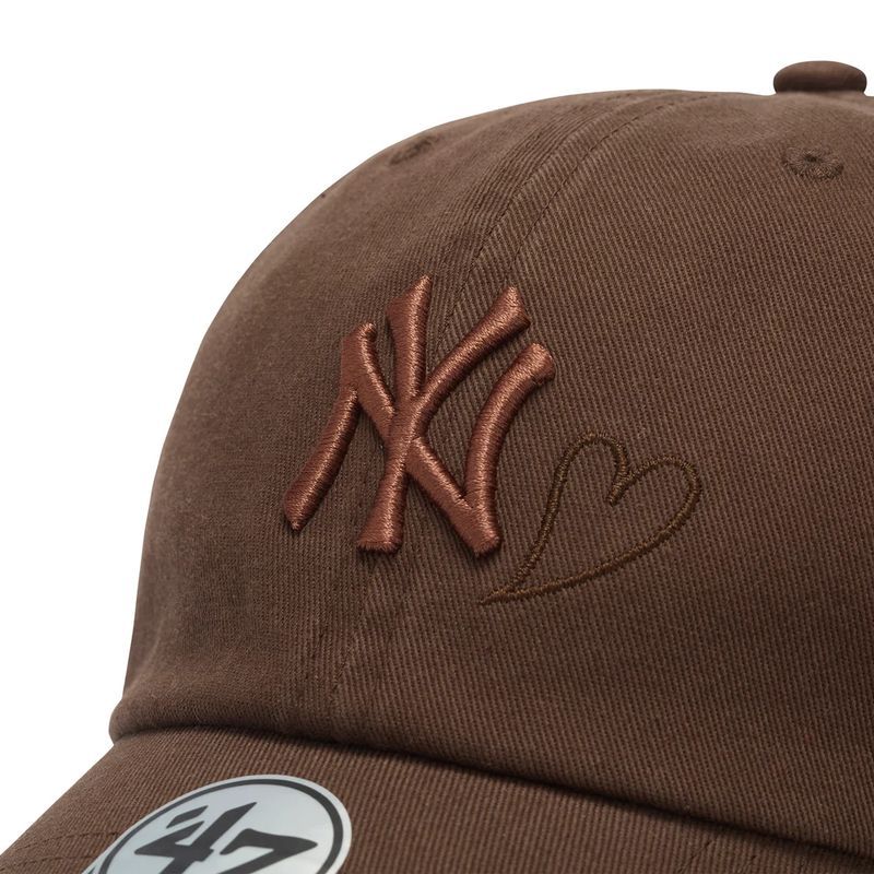 YH YANKEES CLEAN UP -BROWN-