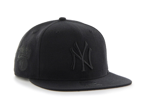 Yankees Sure Shot'47 CAPTAIN Black×Black Logo -BLACK×BLACK-